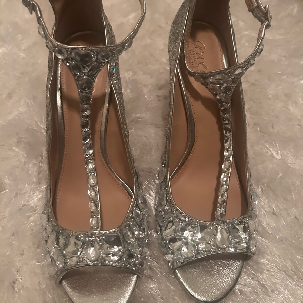 Glamorous Silver Rhinestone Embellished Heels